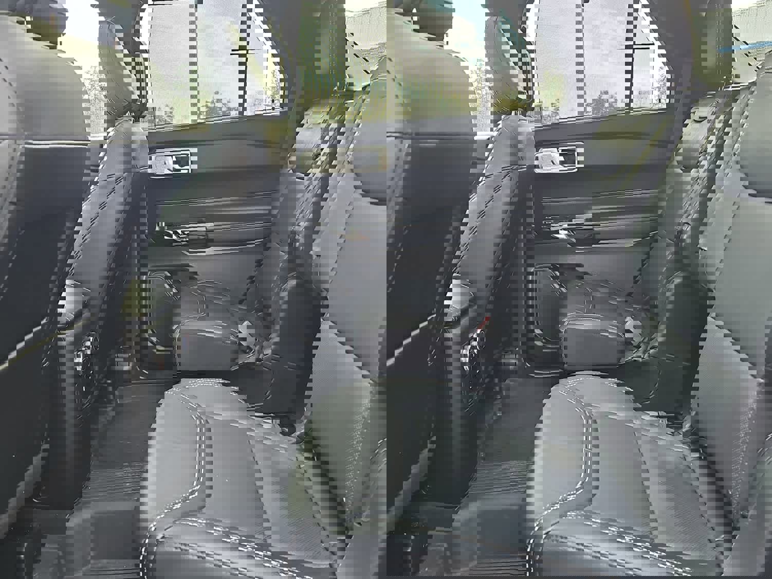 Used 2022 Ford Explorer ST w/ Equipment Group 401A image 24