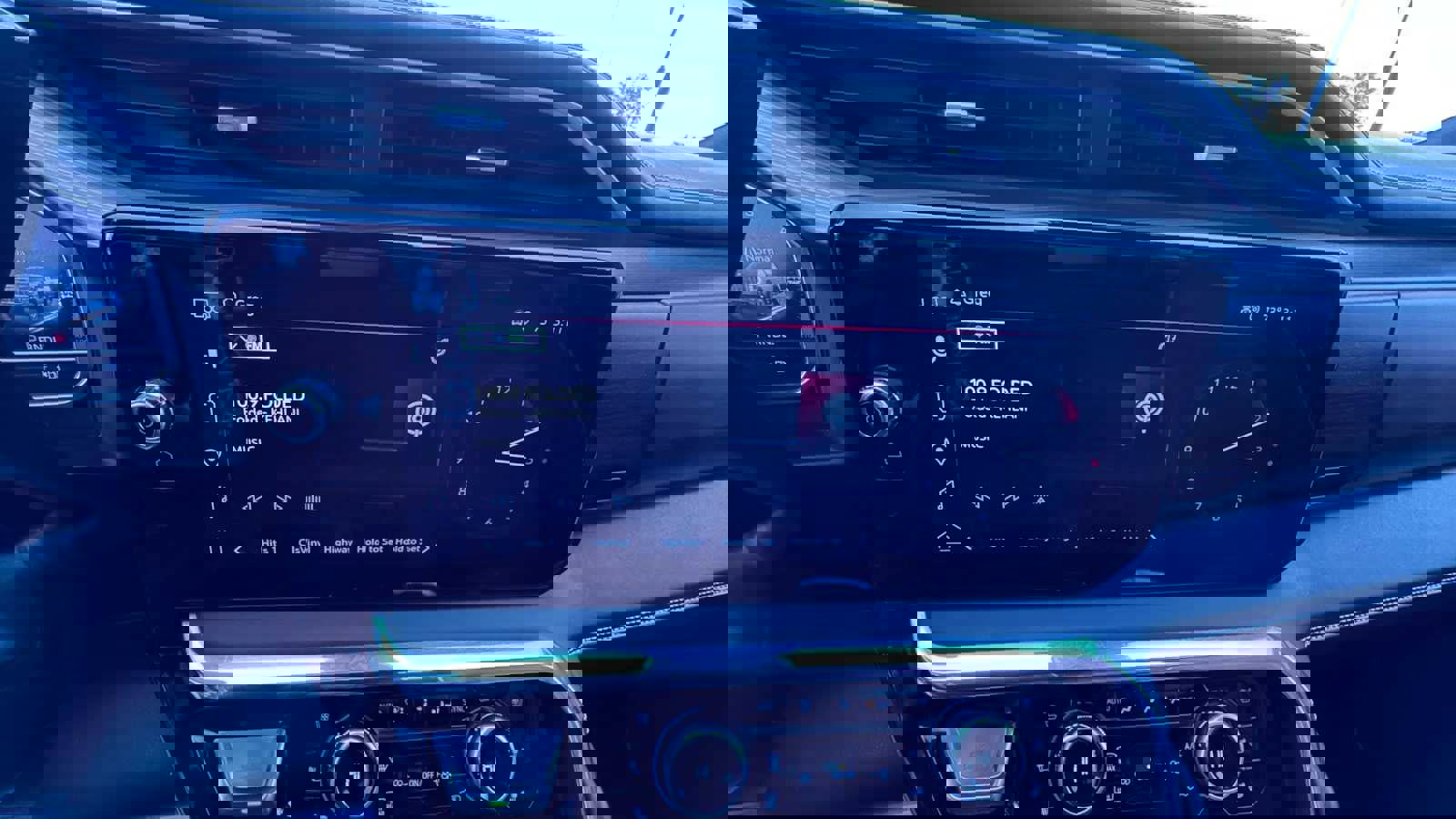 Used 2024 GMC Sierra 3500 Denali Ultimate image 24