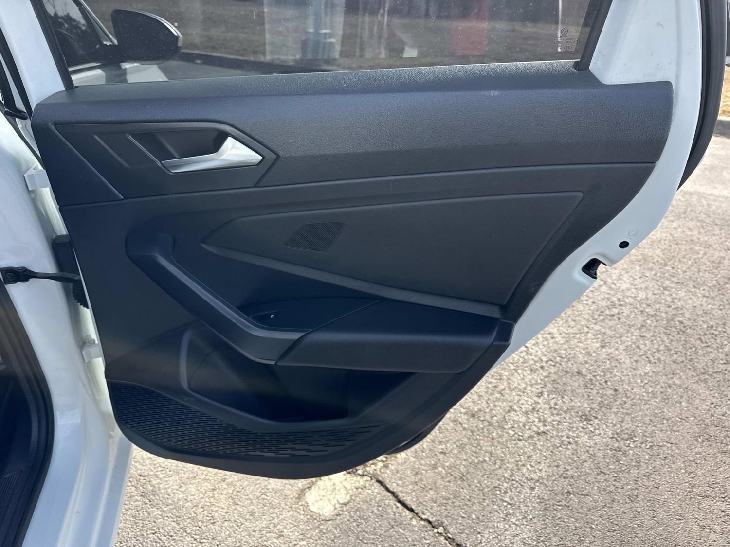 Used 2020 Volkswagen Jetta SE w/ SE Cold Weather Package image 21