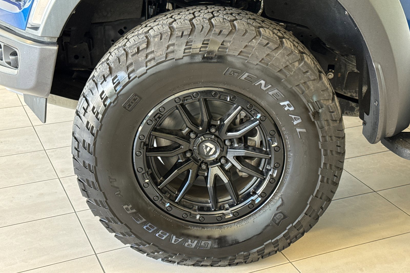 Certified 2022 Ford F150 Raptor w/ Equipment Group 801A High AWD/4WD image 26