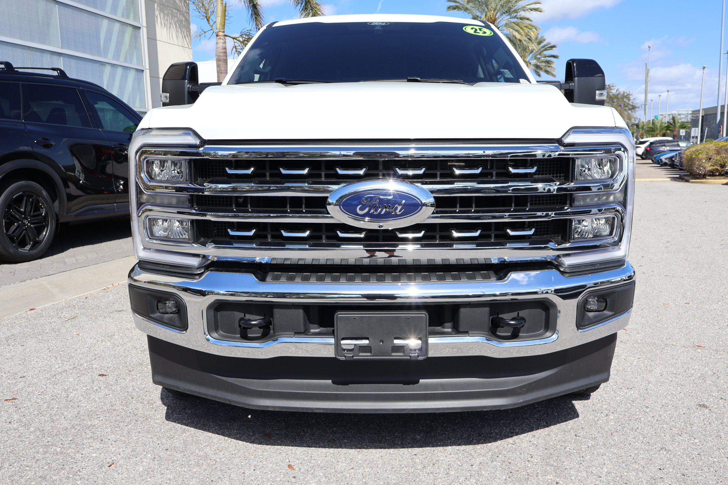 Used 2025 Ford F350 Lariat image 11
