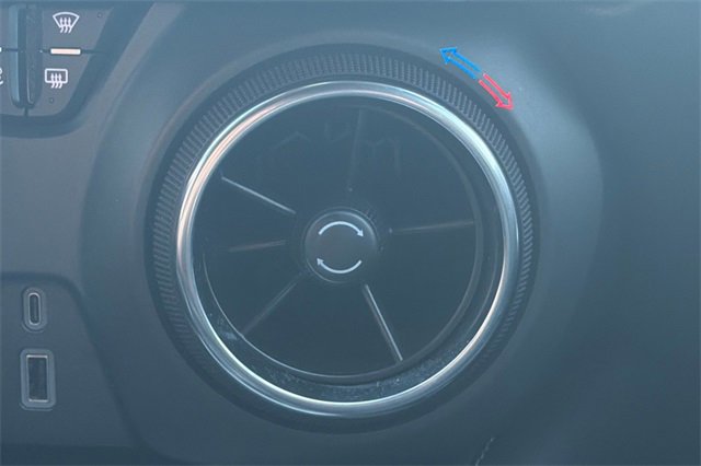 Used 2024 Chevrolet Blazer LT image 30