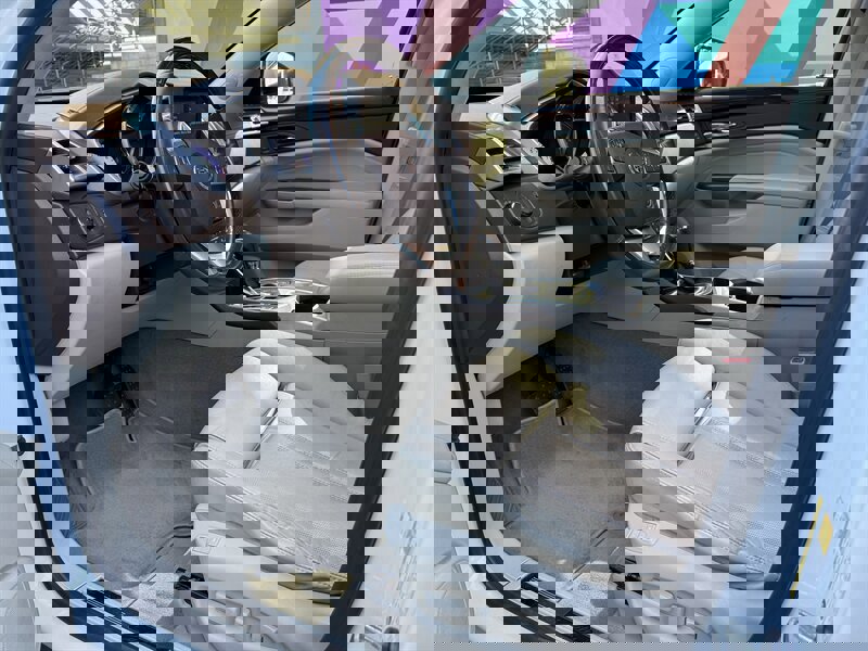 Used 2012 Cadillac SRX Performance image 23