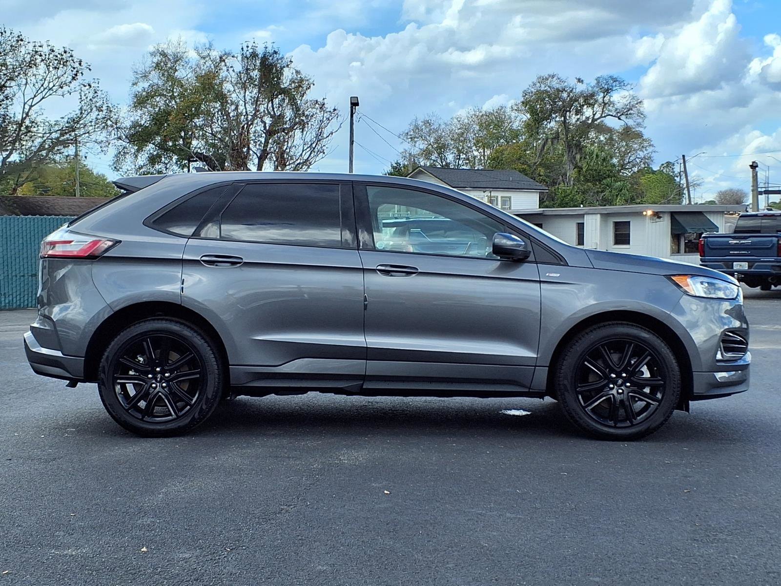Used 2024 Ford Edge ST-Line image 28