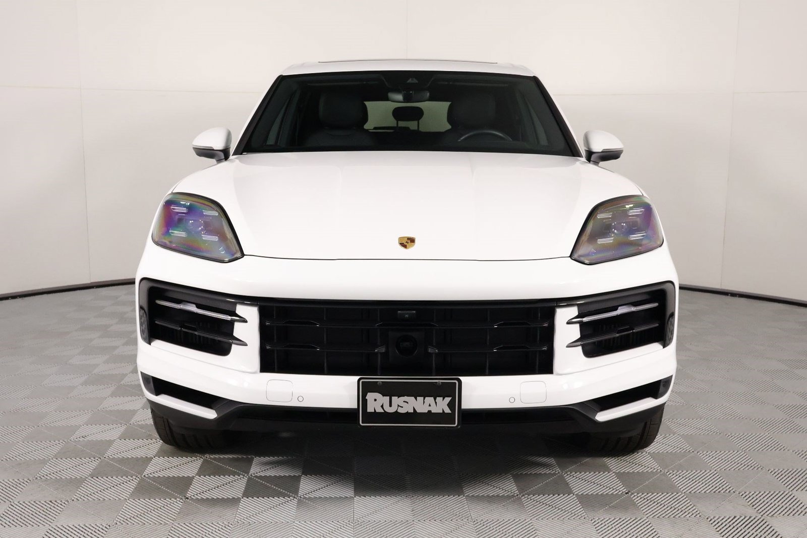 Certified 2026 Porsche Cayenne AWD/4WD image 10