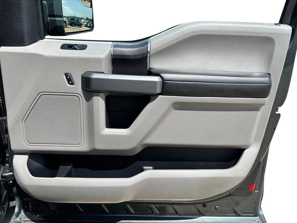 Used 2018 Ford F150 XLT AWD/4WD image 31
