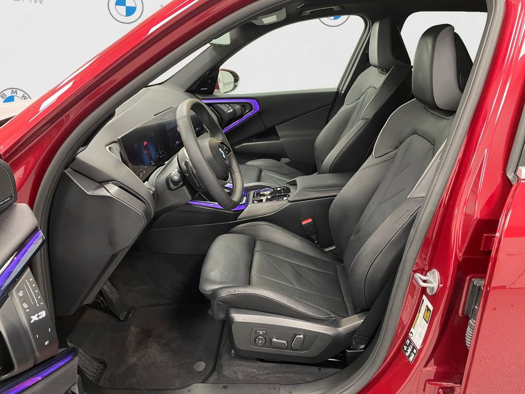 Certified 2025 BMW X3 xDrive30i w/ Premium Package image 7