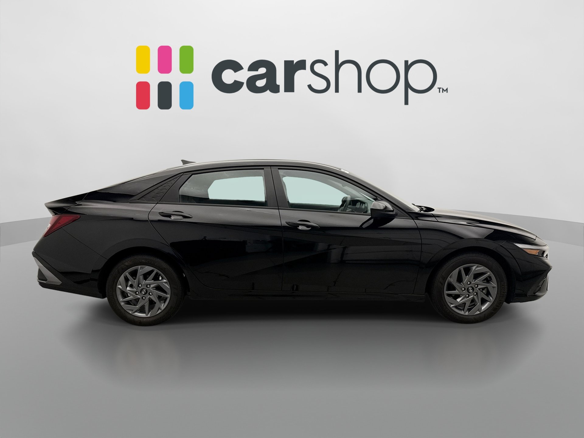 Used 2024 Hyundai Elantra SEL FWD image 6