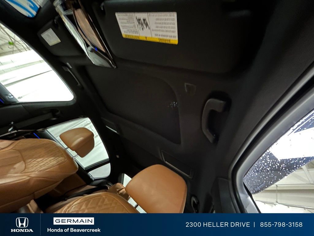 Used 2022 BMW 750i xDrive w/ Luxury Rear Seating Package AWD/4WD image 27