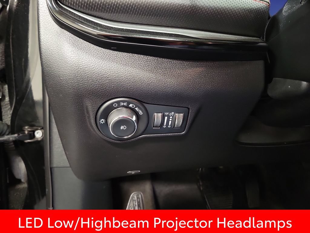 Used 2022 Jeep Compass Trailhawk w/ Trailhawk Elite Group AWD/4WD image 21