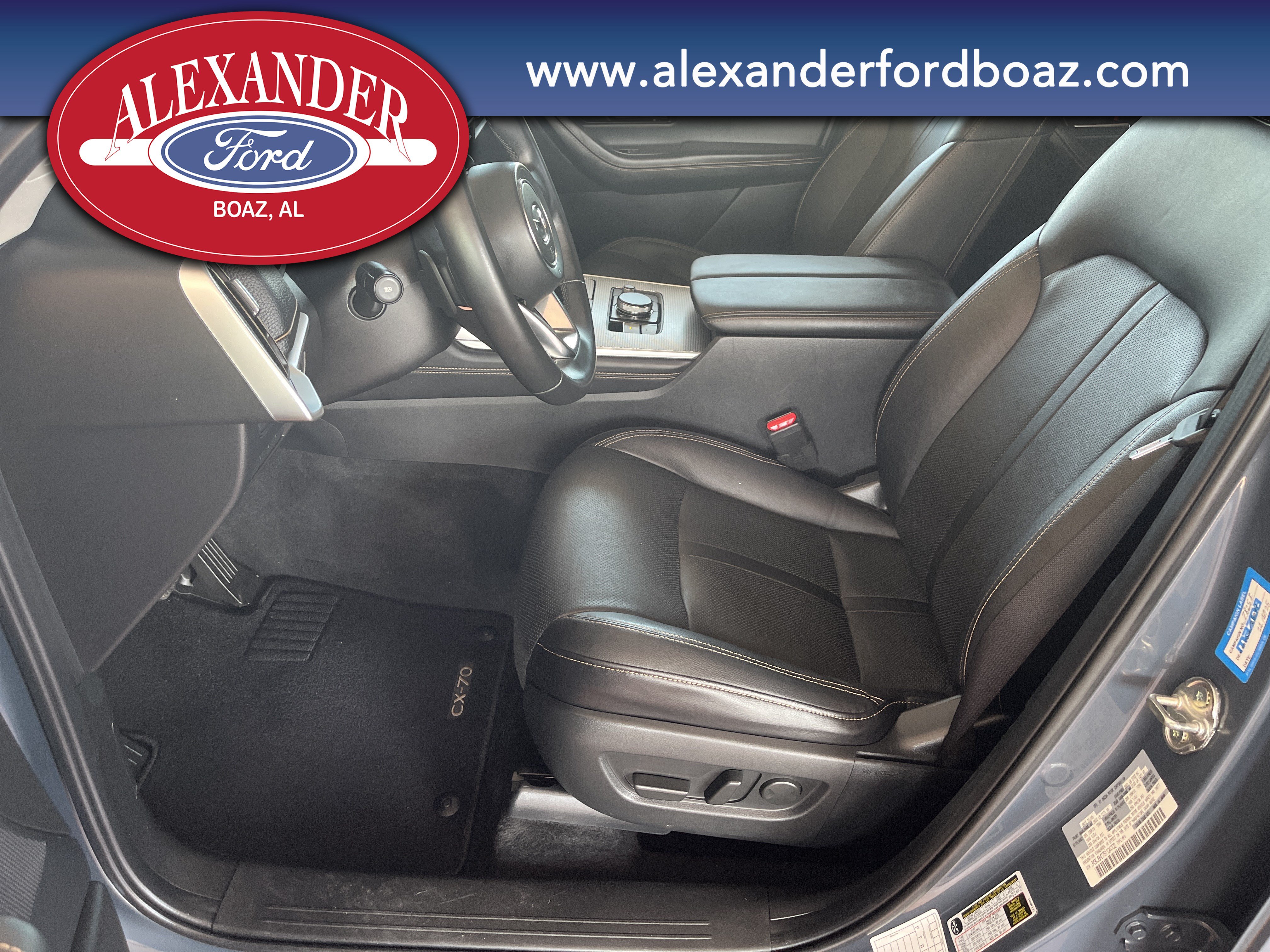 Used 2025 MAZDA CX-70 3.3 Turbo w/ Preferred Package AWD/4WD image 9