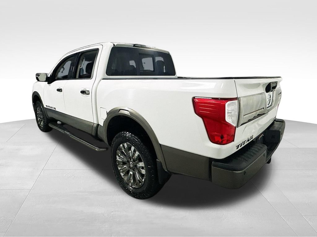 Used 2018 Nissan Titan Platinum Reserve AWD/4WD image 6