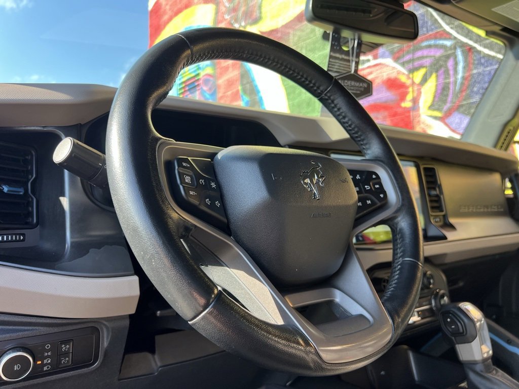 Used 2023 Ford Bronco Wildtrak image 53