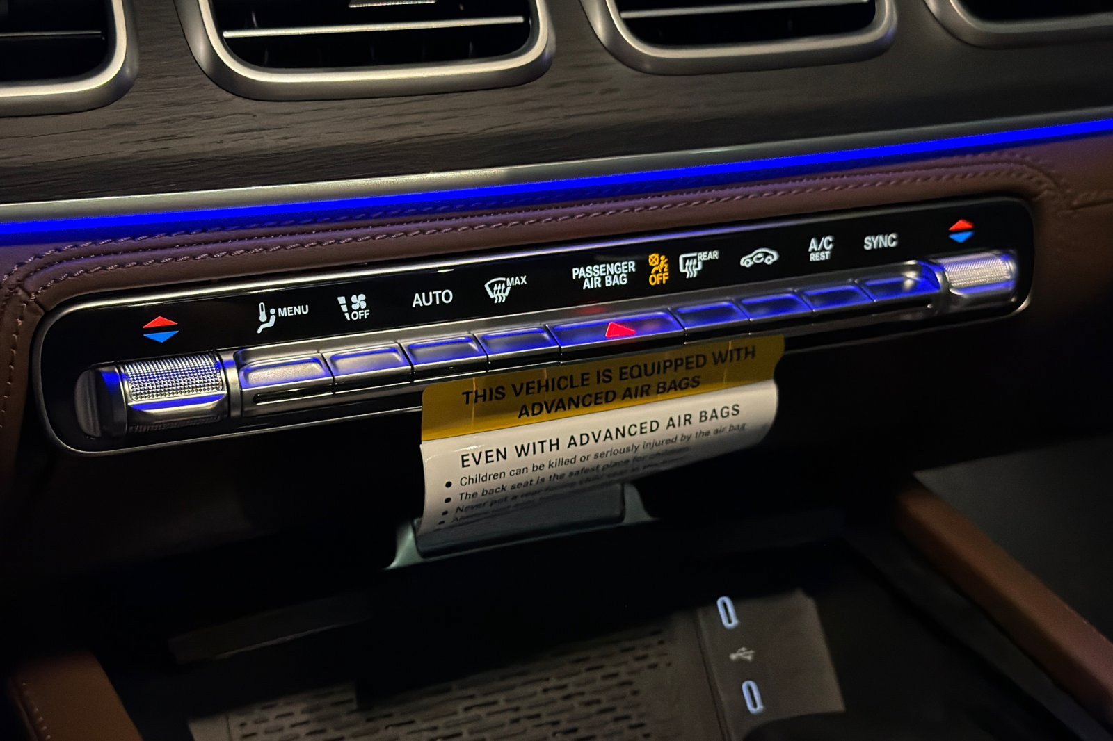 New 2026 Mercedes-Benz GLS 63 AMG 4MATIC image 21