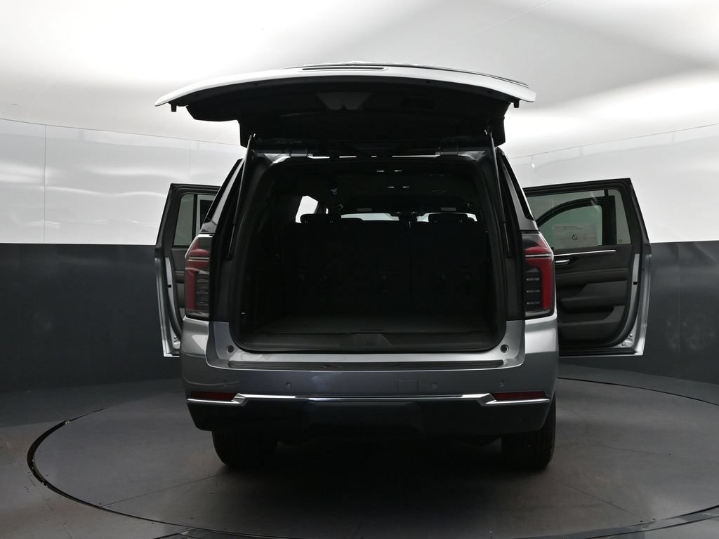 New 2026 Chevrolet Suburban LS RWD image 52