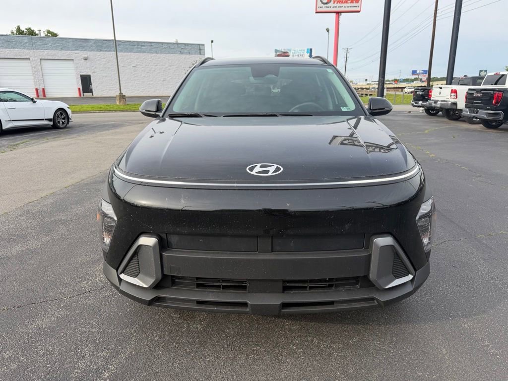 Used 2025 Hyundai Kona SEL AWD/4WD image 14