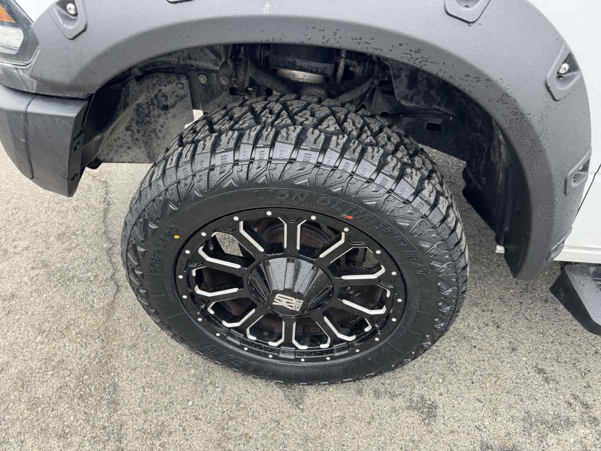 Used 2016 RAM 1500 Rebel w/ Luxury Group image 43