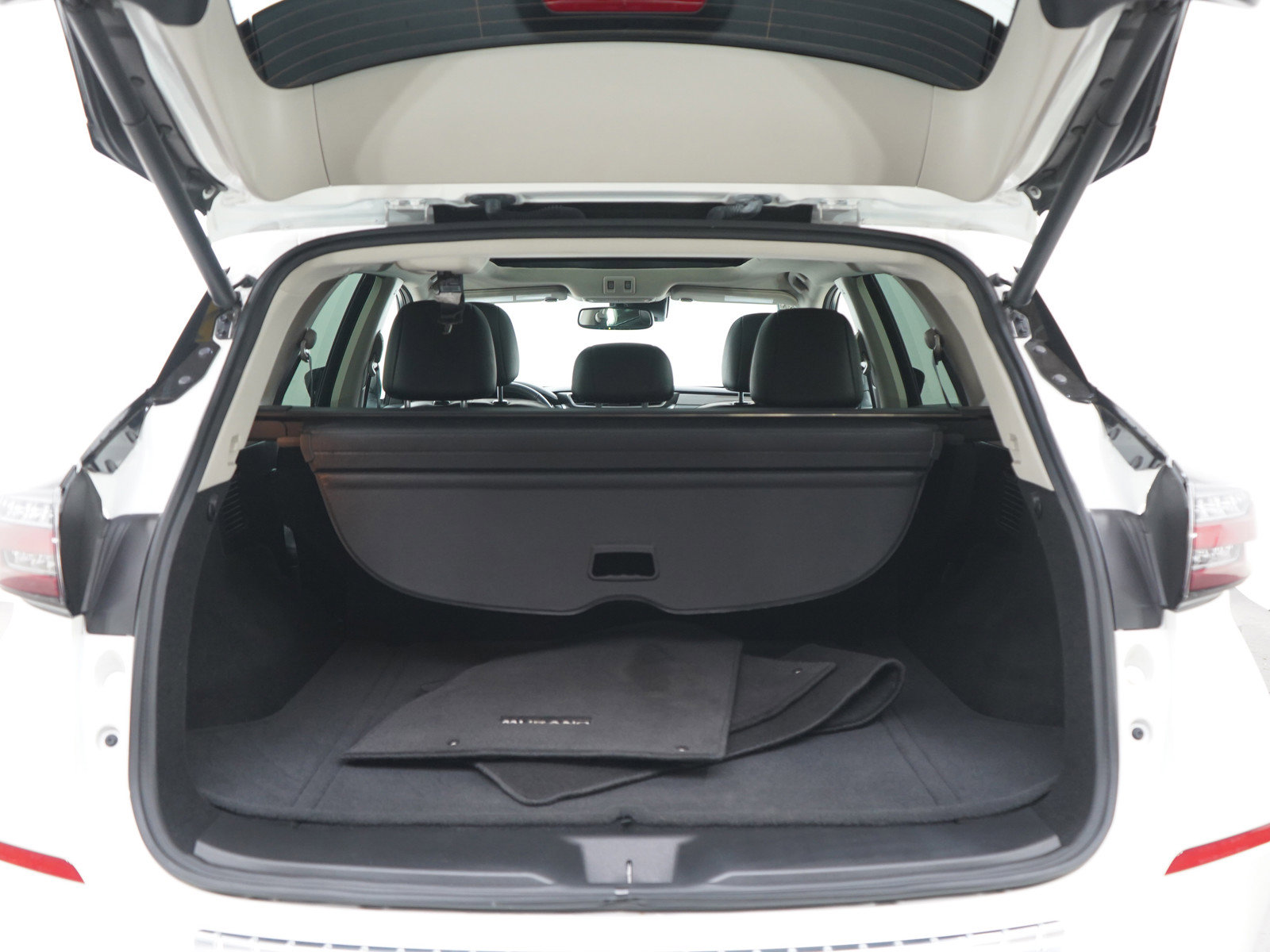 Used 2023 Nissan Murano SL w/ SL Moonroof Package AWD/4WD image 16