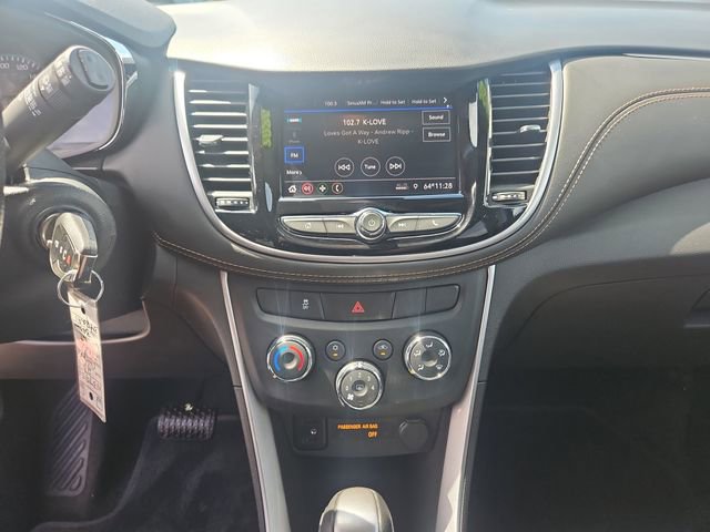 Used 2020 Chevrolet Trax LT FWD image 18