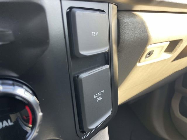 New 2026 Ford F450 Platinum w/ Platinum Plus Package image 15