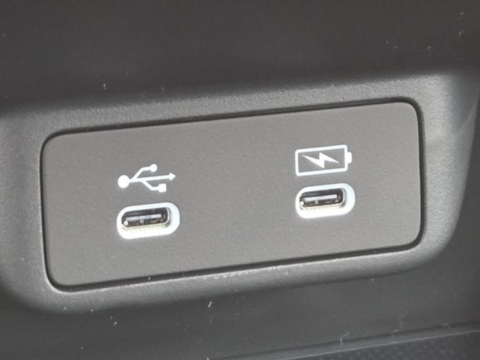 New 2027 Honda HR-V LX image 16