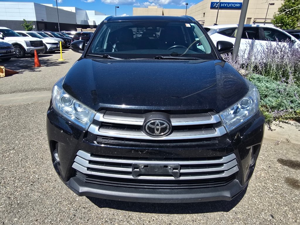 Used 2019 Toyota Highlander XLE AWD/4WD image 8