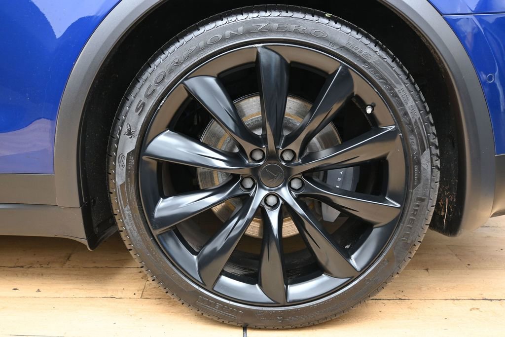 Used 2020 Tesla Model X Long Range AWD/4WD image 7