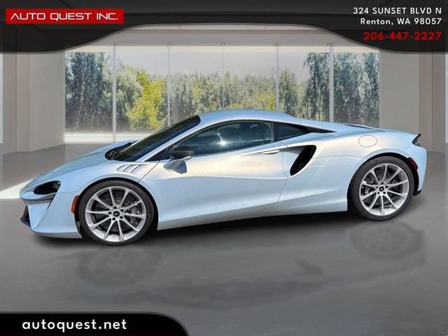 Used 2023 McLaren Artura RWD image 8