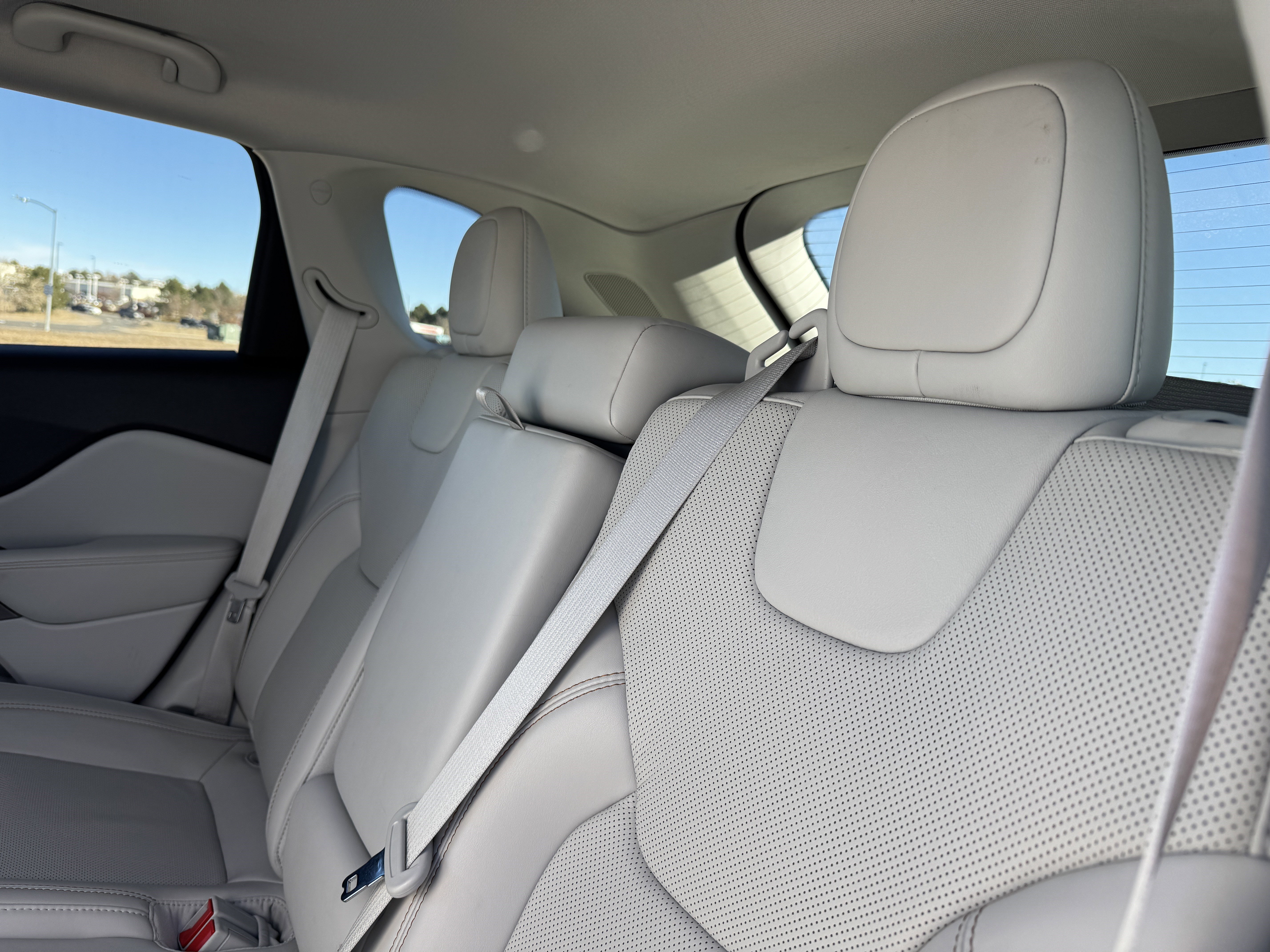 Used 2021 Jeep Cherokee Latitude Lux w/ Trailer Tow Group image 15