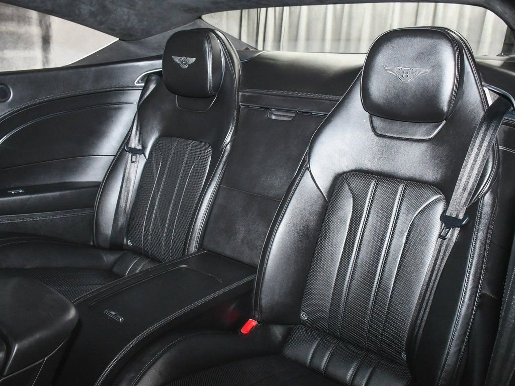 Used 2020 Bentley Continental GT image 45