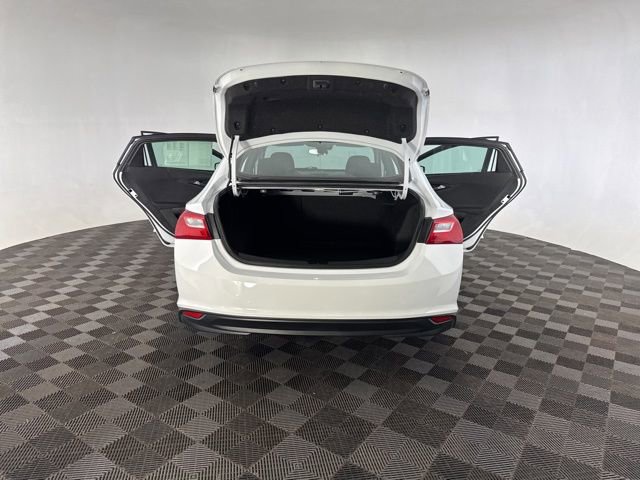 Used 2023 Chevrolet Malibu LS image 15