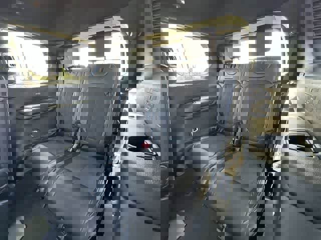 Used 2023 Jeep Grand Cherokee L Laredo image 21