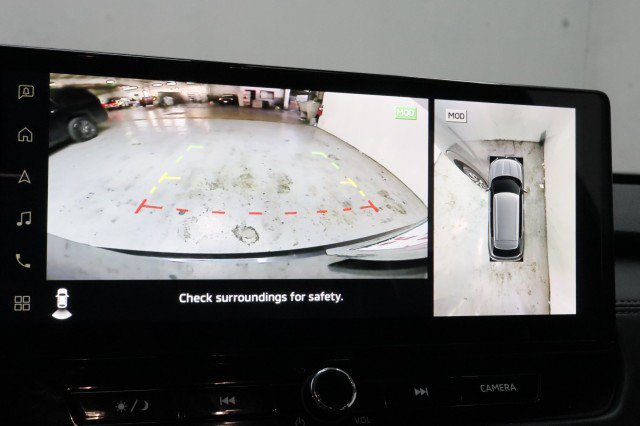 Used 2025 Mitsubishi Outlander SE FWD image 16