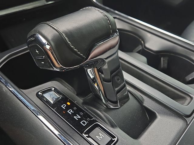 Used 2022 Ford F150 Lariat w/ Max Trailer Tow Package image 29