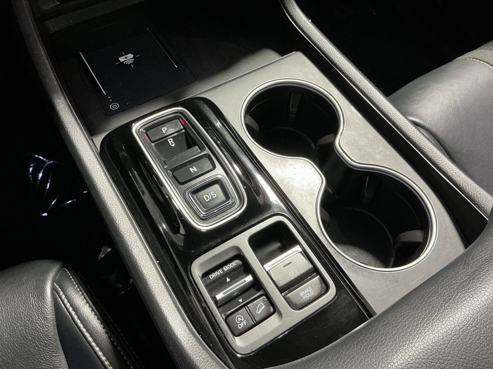 Used 2025 Honda Pilot Touring image 23