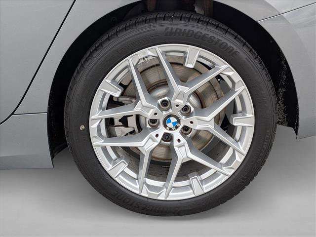 Used 2025 BMW 330i Sedan w/ Convenience Package RWD image 24