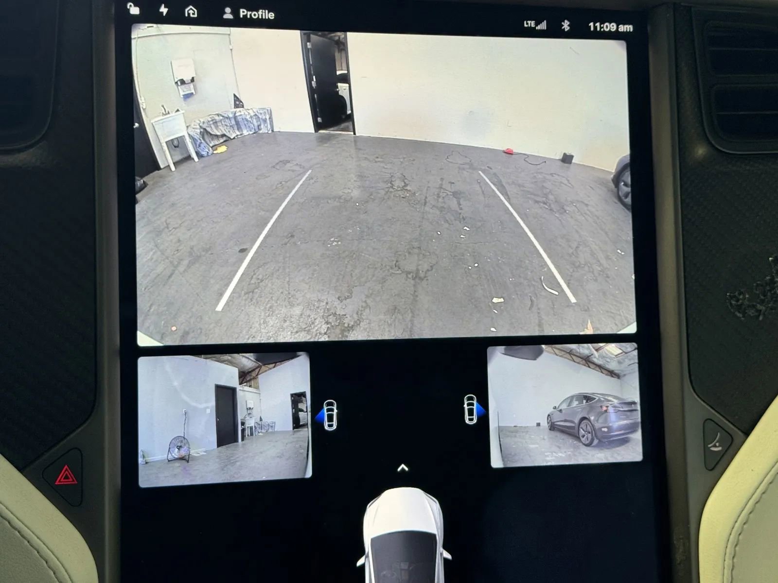 Used 2018 Tesla Model X 75D image 16