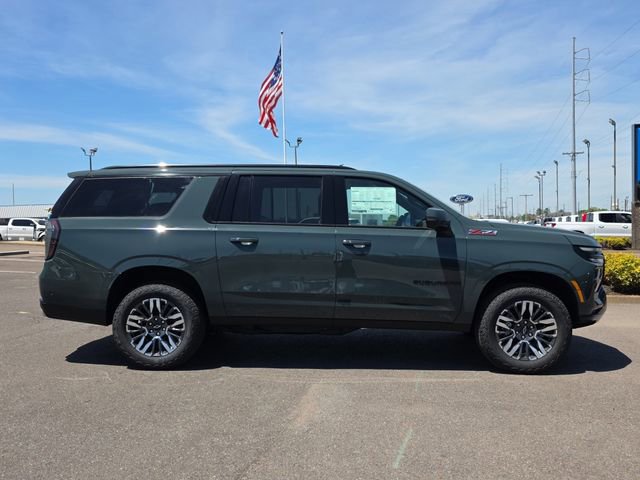 New 2026 Chevrolet Suburban Z71 w/ Comfort Package AWD/4WD image 6