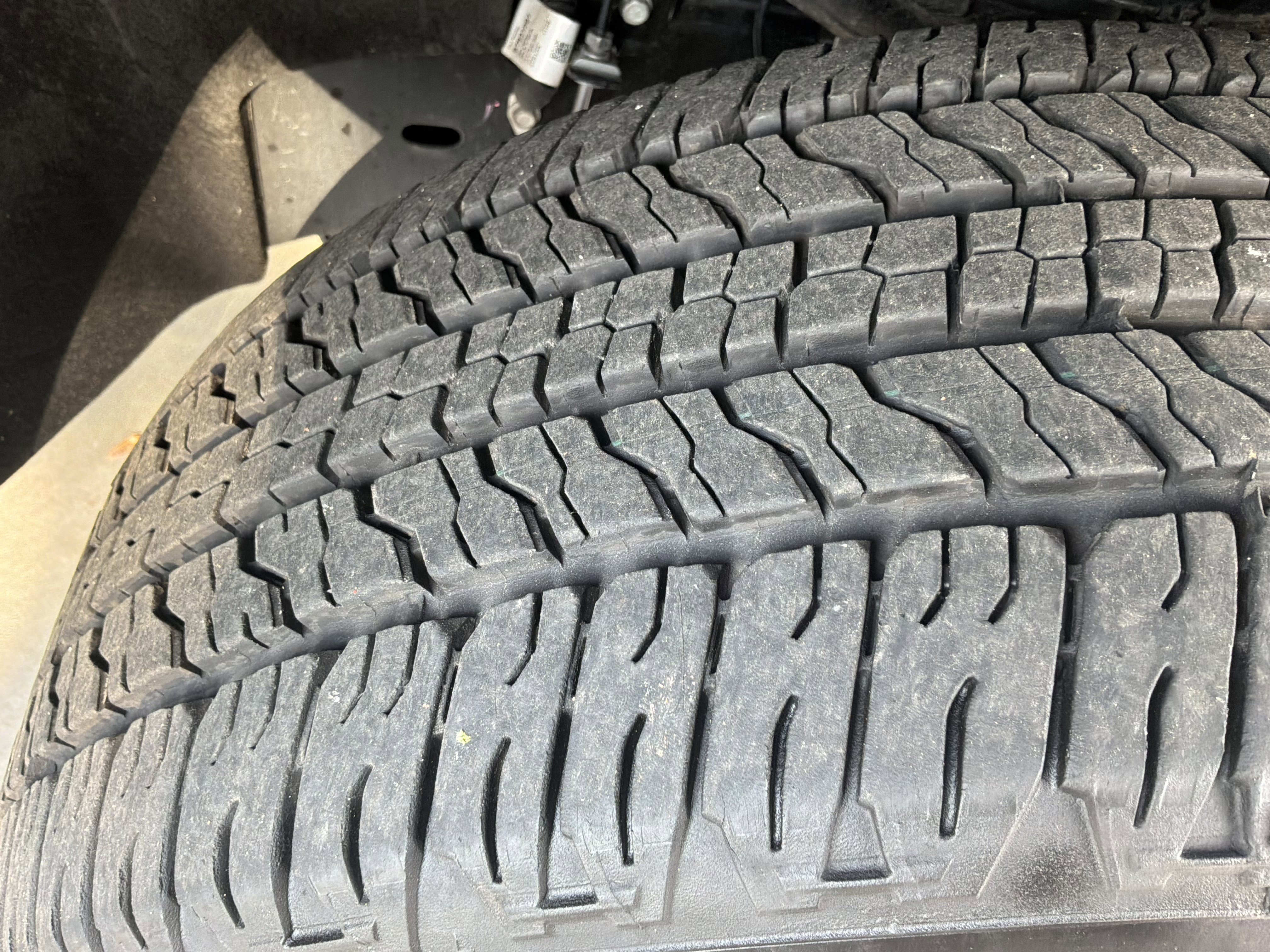 Used 2025 Chevrolet Colorado W/T w/ WT Custom Package image 12