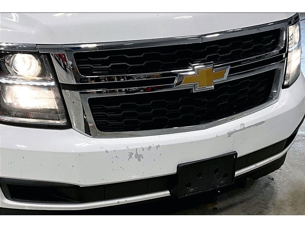 Used 2019 Chevrolet Suburban LT AWD/4WD image 32