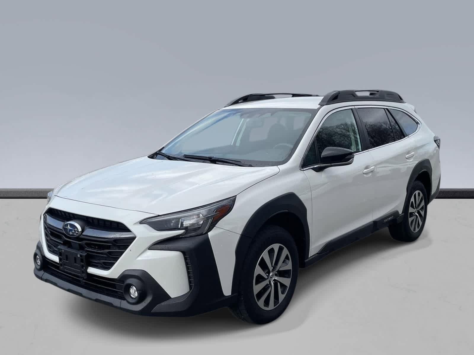 Used 2023 Subaru Outback Premium image 1