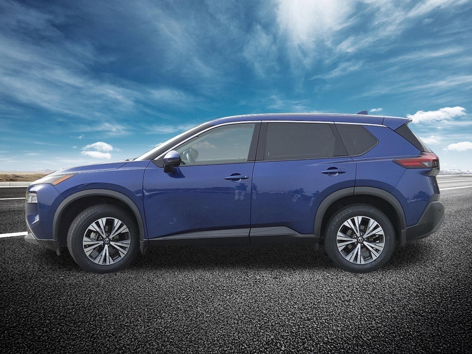 Used 2021 Nissan Rogue SV image 14
