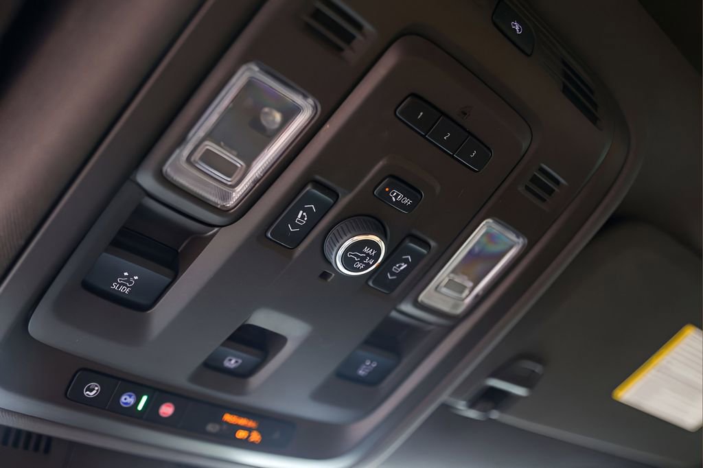 Used 2021 Cadillac Escalade Sport w/ Heavy-Duty Trailer Package image 21