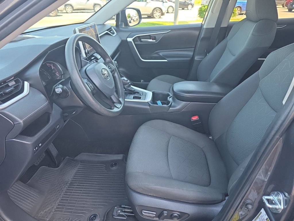 Certified 2023 Toyota RAV4 XLE w/ Convenience Package AWD/4WD image 8