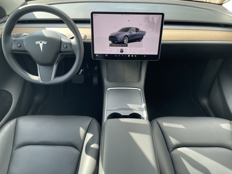 Used 2024 Tesla Model Y Long Range image 13