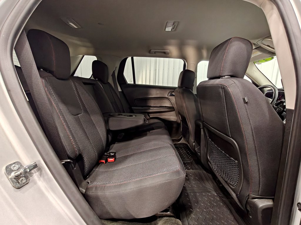 Used 2017 GMC Terrain SLE AWD/4WD image 18