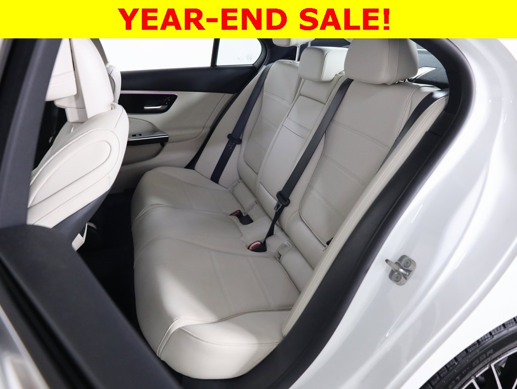 Certified 2025 Mercedes-Benz C 300 4MATIC Sedan image 38