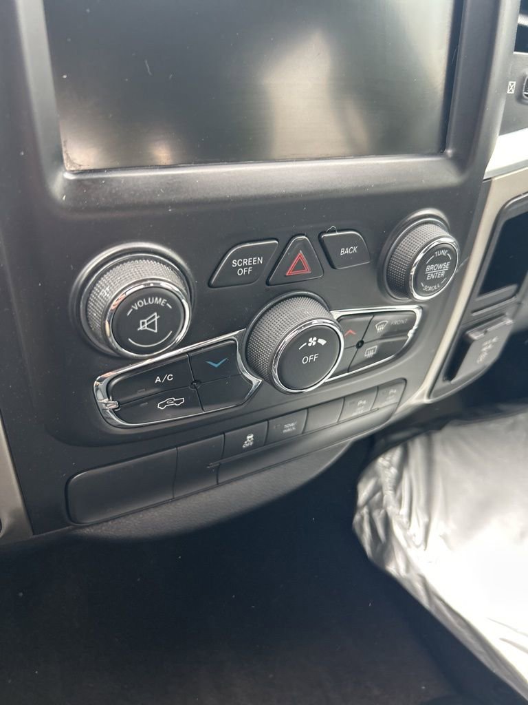 Used 2016 RAM 1500 Big Horn image 13