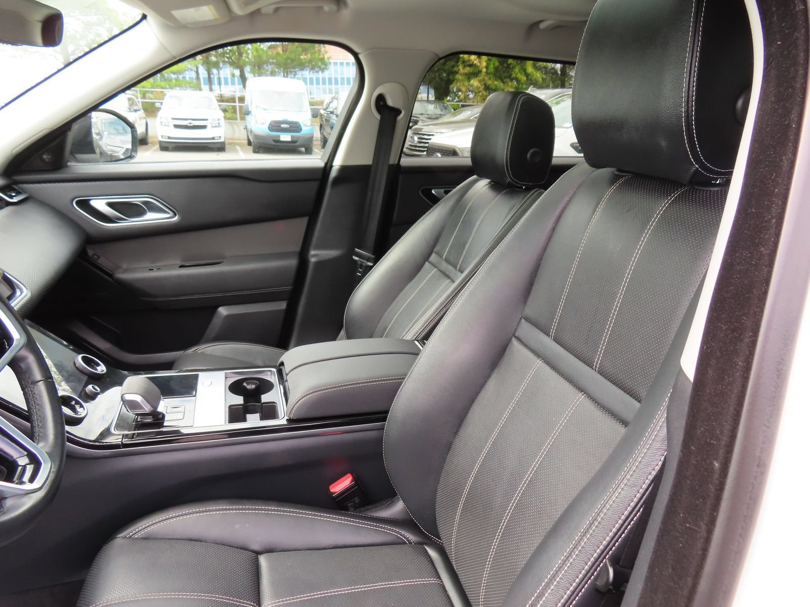 Used 2023 Land Rover Range Rover Velar S AWD/4WD image 30