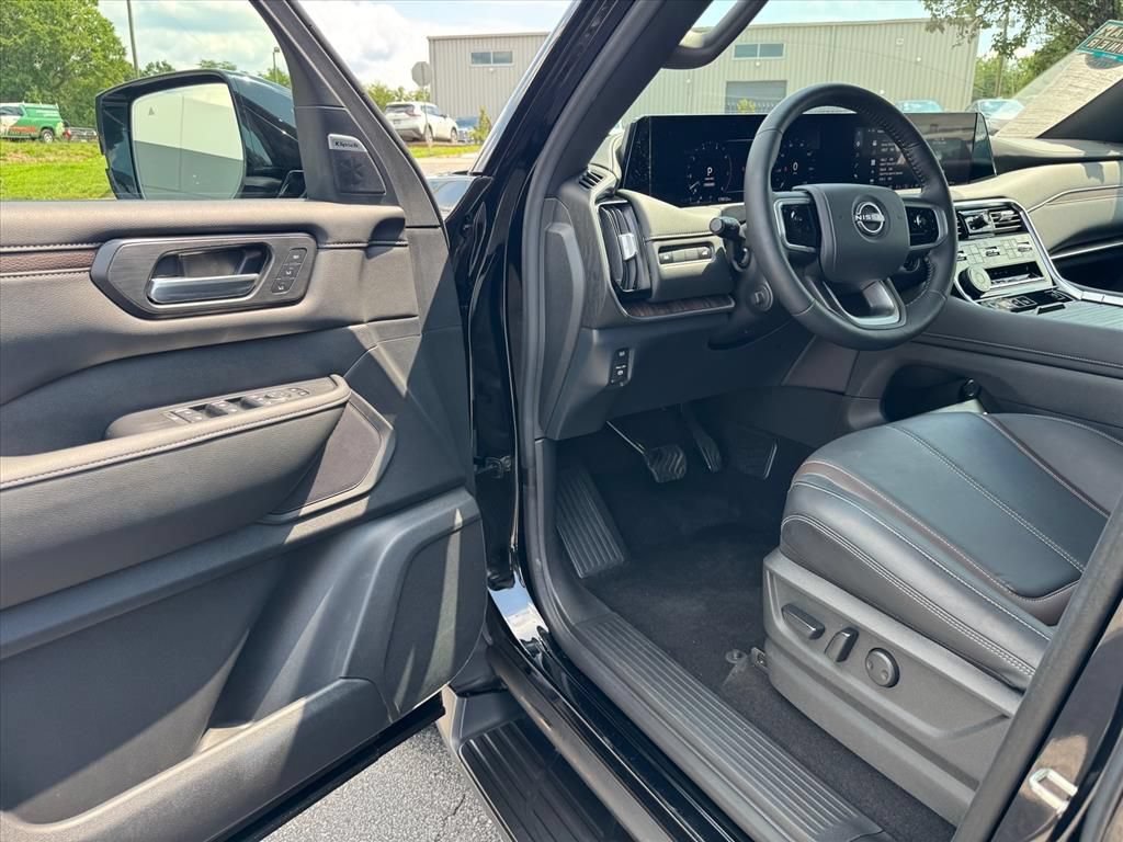 Certified 2025 Nissan Armada SL AWD/4WD image 16